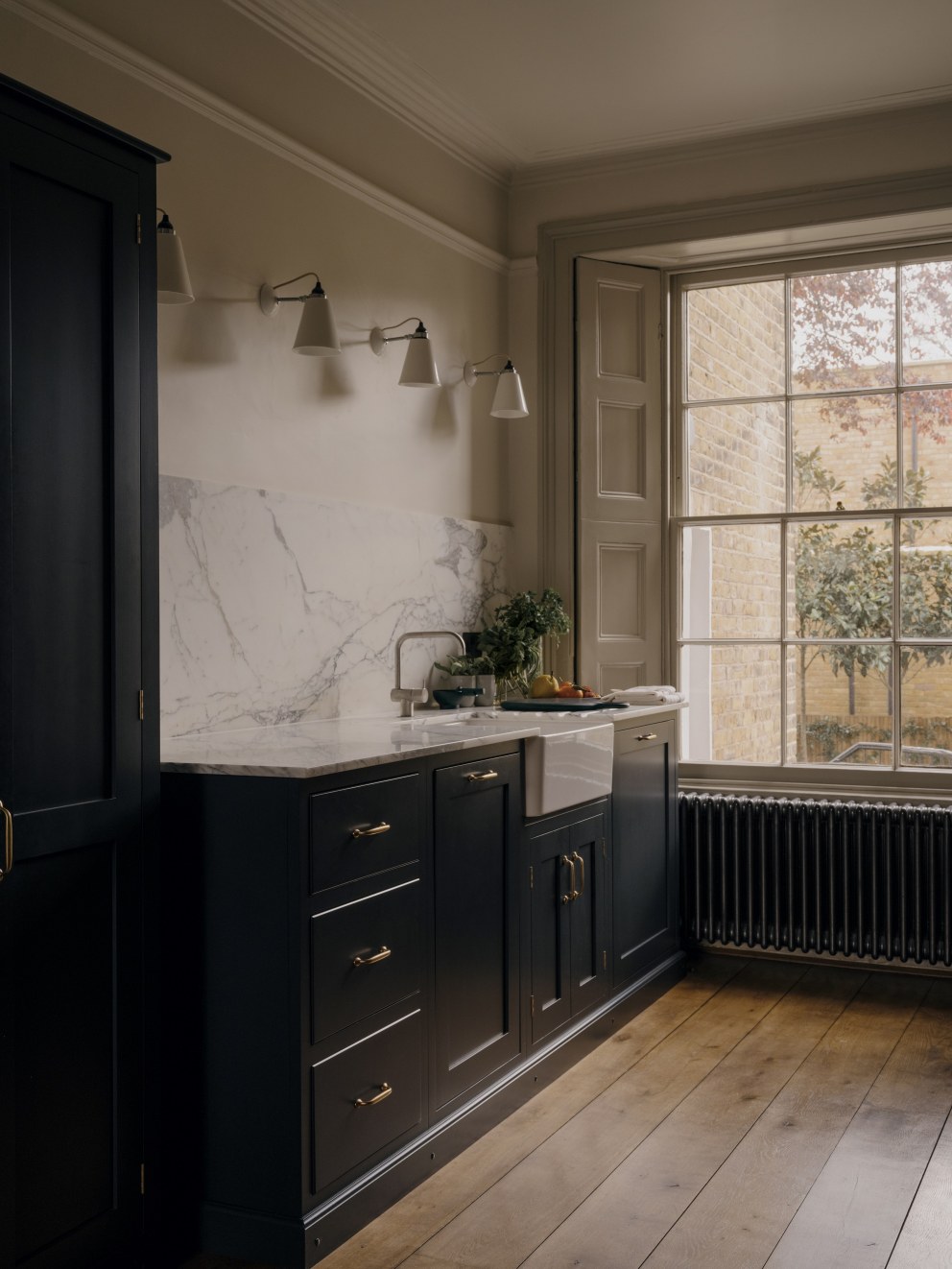 Myddelton Square, Islington | DeVOL Georgian Kitchen | Interior Designers